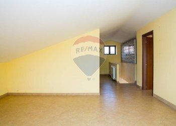 Stanza vuota - Casa semi indipendente Via Emanuela Setticarraro
 
59, Belpasso - foto 32