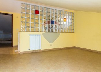 Stanza vuota - Casa semi indipendente Via Emanuela Setticarraro
 
59, Belpasso - foto 37