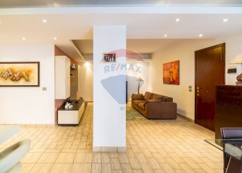 Soggiorno - Appartamento Via Benedetto Croce
 
34, Catania - foto 11