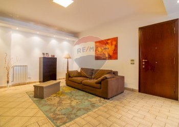 Soggiorno - Appartamento Via Benedetto Croce
 
34, Catania - foto 14