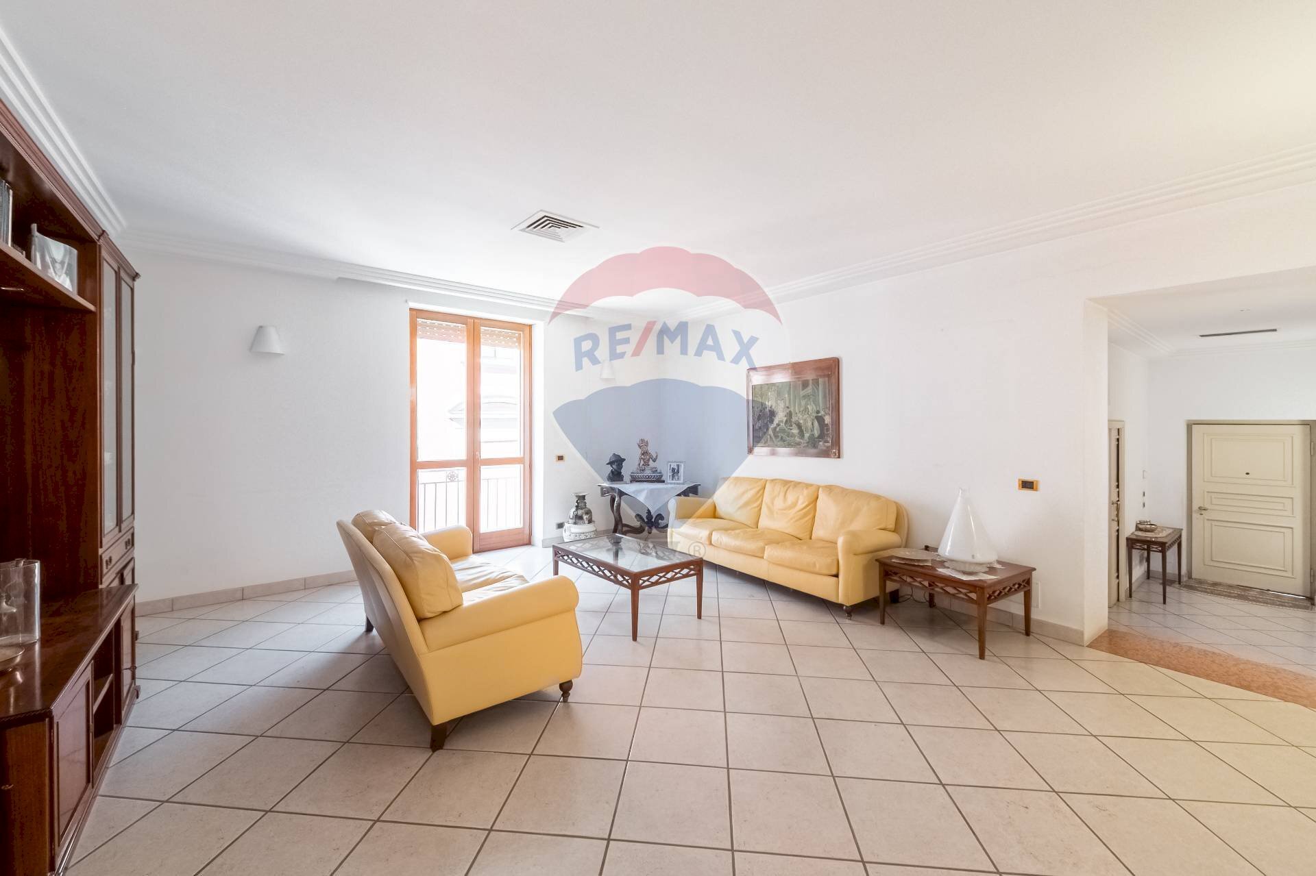 Soggiorno - Apartment Via Aurelio Bosco Lucarelli, Nocera Inferiore - photo 2