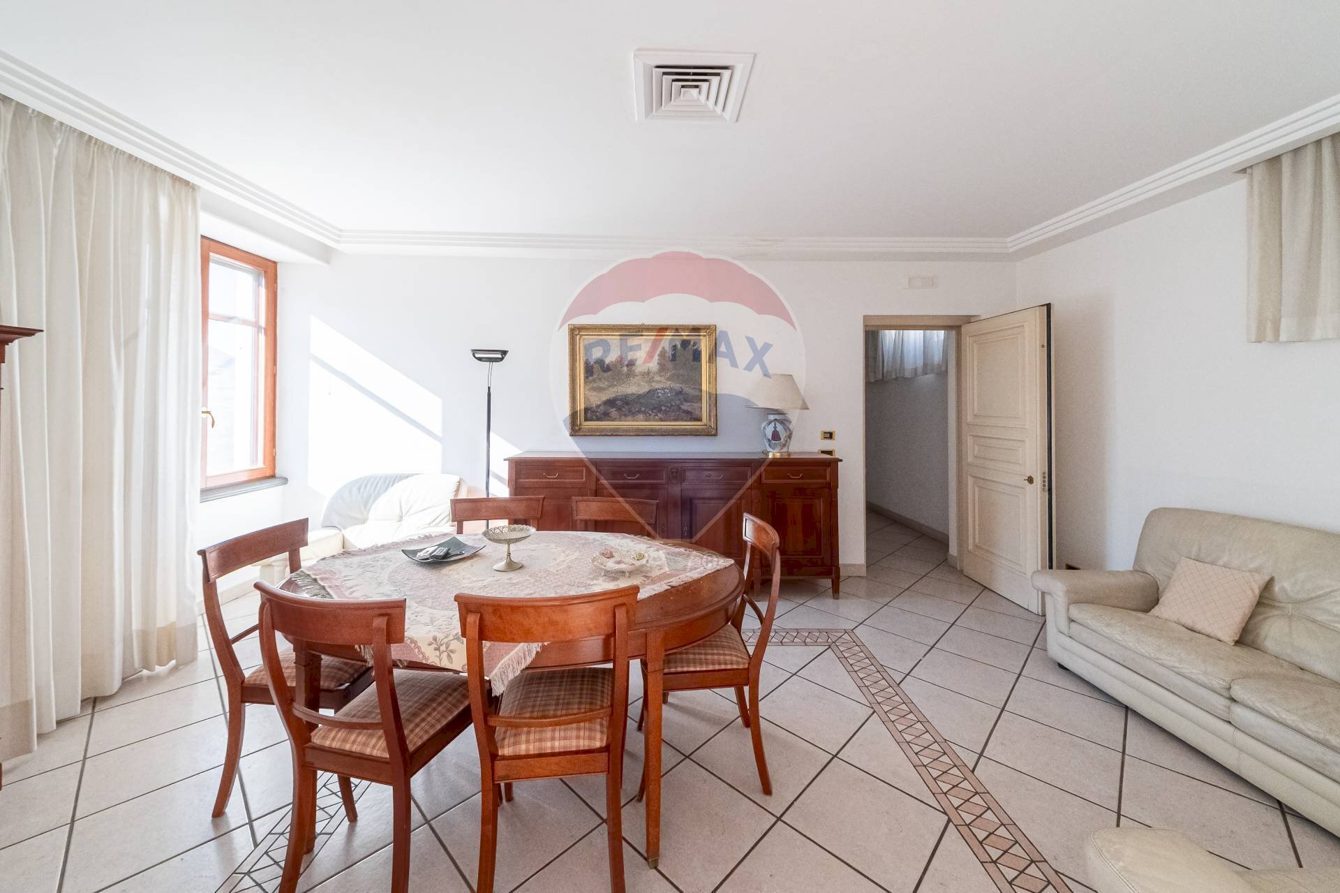 Sala da pranzo - Apartment Via Aurelio Bosco Lucarelli, Nocera Inferiore - photo 3