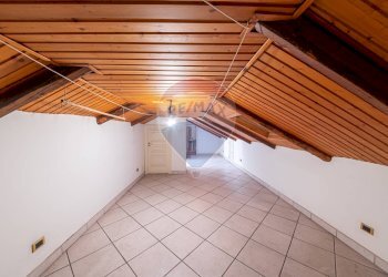 Stanza vuota - Apartment Via Aurelio Bosco Lucarelli, Nocera Inferiore - photo 22