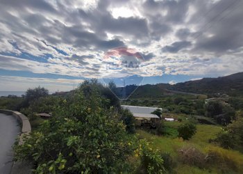 Vista delle montagne - Terreno edificabile SP 25 BIS SCIGLIO, Roccalumera - foto 9