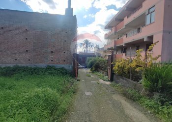 Edificio all\'aperto - Terreno edificabile VIA CESARE BATTISTI, Furci Siculo - foto 11