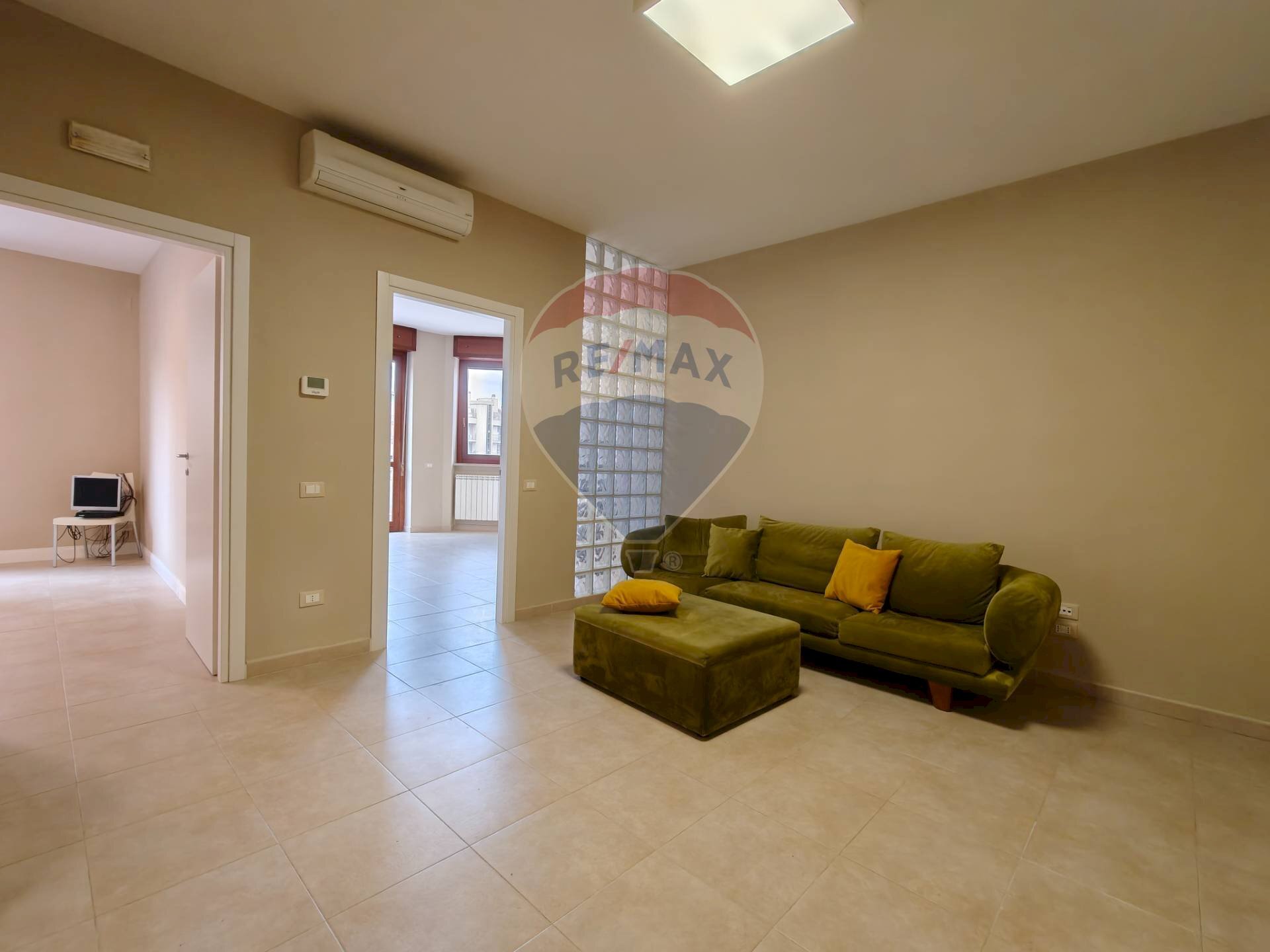 Soggiorno - Ufficio Via Antonio Gramsci
 
107, Foggia - foto 1