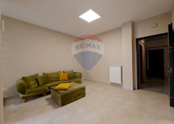 Soggiorno - Ufficio Via Antonio Gramsci
 
107, Foggia - foto 8