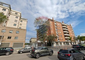 Edificio all\'aperto - Ufficio Via Antonio Gramsci
 
107, Foggia - foto 42