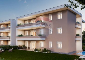 Edificio all\'aperto - Quadrilocale via luigi nono, Cornate d'Adda - foto 3