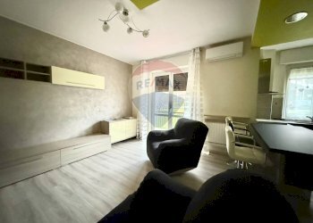 Sala da pranzo - Trilocale Via Angelo Gotti
 
1, Villa d'Almè - foto 5