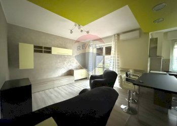 Sala da pranzo - Trilocale Via Angelo Gotti
 
1, Villa d'Almè - foto 6