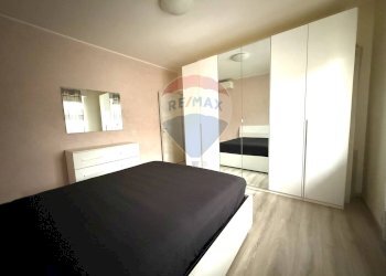 Camera / camera da letto - Trilocale Via Angelo Gotti
 
1, Villa d'Almè - foto 8