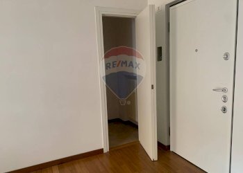 Stanza vuota - Bilocale Via Clara Maffei
 
11, Bergamo - foto 13