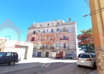 Foto 1 - Quadrilocale Via San Filippo Neri
 
88, Vico del Gargano - foto 1