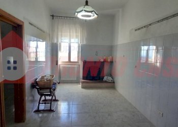 Foto 6 - Quadrilocale Via San Filippo Neri
 
88, Vico del Gargano - foto 6