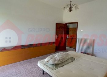 Foto 12 - Quadrilocale Via San Filippo Neri
 
88, Vico del Gargano - foto 12