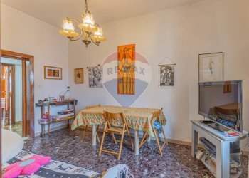 Sala da pranzo - Appartamento Via Maurizio Zanfarino
 
39, Sassari - foto 9