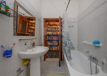 Bagno - Appartamento Via Maurizio Zanfarino
 
39, Sassari - foto 15