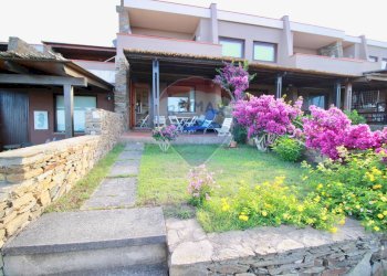 Giardino - Trilocale Via Cala Sabina
 
42, Stintino - foto 2