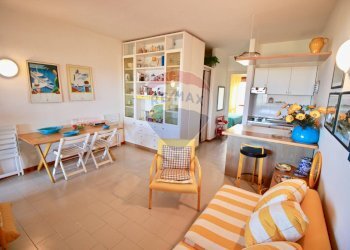 Sala da pranzo - Trilocale Via Cala Sabina
 
42, Stintino - foto 10