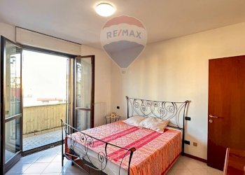 Camera / camera da letto - Quadrilocale Vicolo Trieste
 
25, Fombio - foto 32