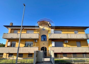 Edificio all\'aperto - Quadrilocale Vicolo Trieste
 
25, Fombio - foto 41