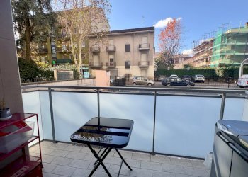 Balcone - Two-room apartment VIA DANTE
 
49, Cinisello Balsamo - photo 10