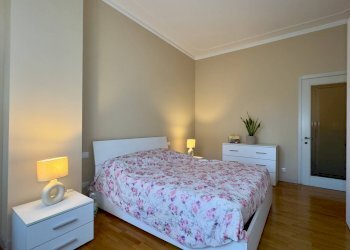 Camera da letto - Two-room apartment VIA DANTE
 
49, Cinisello Balsamo - photo 20