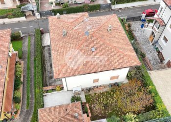 Foto 33 - Trilocale Via Vittorio Veneto
 
11, Mazzano - foto 33