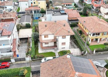 Foto 26 - Three-room apartment Via Vittorio Veneto
 
11, Mazzano - photo 26