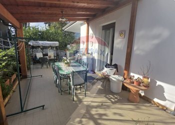 Terrazza - Casa semi indipendente VIA FAUSTO COPPI
 
5, Formia - foto 3