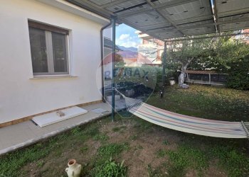 Giardino - Casa semi indipendente VIA FAUSTO COPPI
 
5, Formia - foto 7