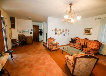 Foto 2 - Semi-detached house VIA UMBERTO I
 
49, Foglizzo - photo 2