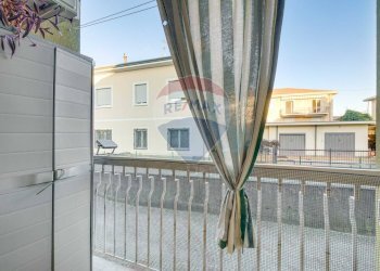 Balcone - Trilocale via San Carlo Borromeo
 
15, Cassano Magnago - foto 21