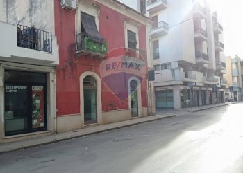 Edificio all\'aperto - Locale Commerciale Via Milano
42, Vittoria - foto 3