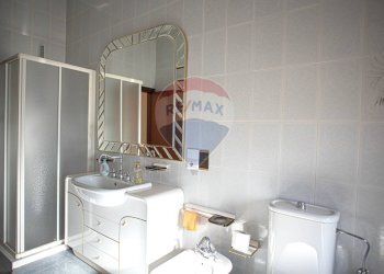 Bagno - Casa indipendente Piazza Umberto I
 
46, Vizzini - foto 19