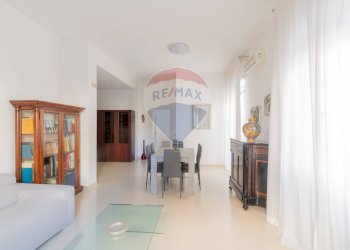 Sala da pranzo - Appartamento Via Petrarca
 
50, Palermo - foto 14