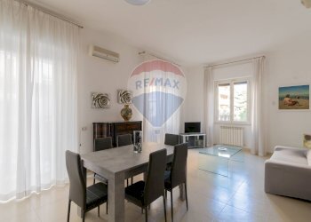 Sala da pranzo - Appartamento Via Petrarca
 
50, Palermo - foto 1