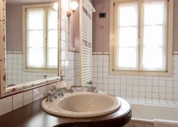 Foto 11 - Villa via Giovanni Polli
 
10, Oggebbio - photo 11