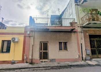 Foto 1 - Casa indipendente via Garibaldi, Calatabiano - foto 1