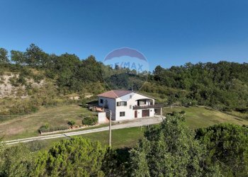 Casa all\'aperto - Villa Via Torre
 
31A, Frosolone - foto 5