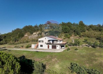 Casa all\'aperto - Villa Via Torre
 
31A, Frosolone - foto 6