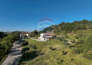 Vista delle montagne - Villa Via Torre
 
31A, Frosolone - foto 9