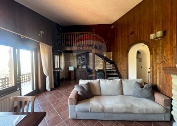 Soggiorno - Villa Via Torre
 
31A, Frosolone - foto 14