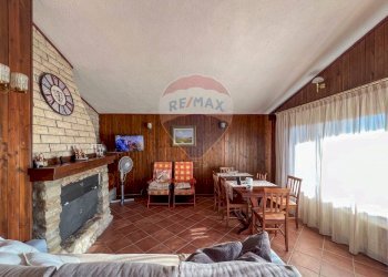 Sala da pranzo - Villa Via Torre
 
31A, Frosolone - foto 15