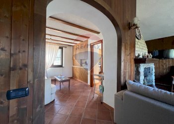 Soggiorno - Villa Via Torre
 
31A, Frosolone - foto 17