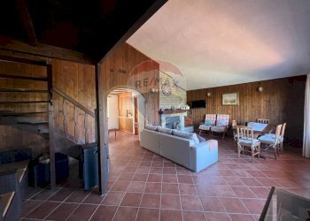 Sala da pranzo - Villa Via Torre
 
31A, Frosolone - foto 19