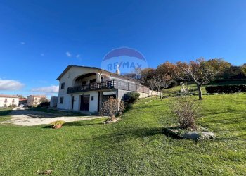 Casa all\'aperto - Villa Via Torre
 
31A, Frosolone - foto 36