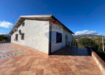 Terrazza - Villa Via Torre
 
31A, Frosolone - foto 37