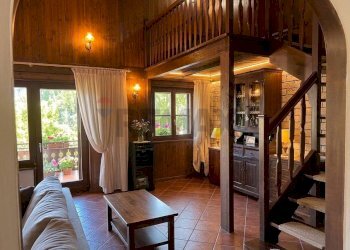 Soggiorno - Villa Via Torre
 
31A, Frosolone - foto 8